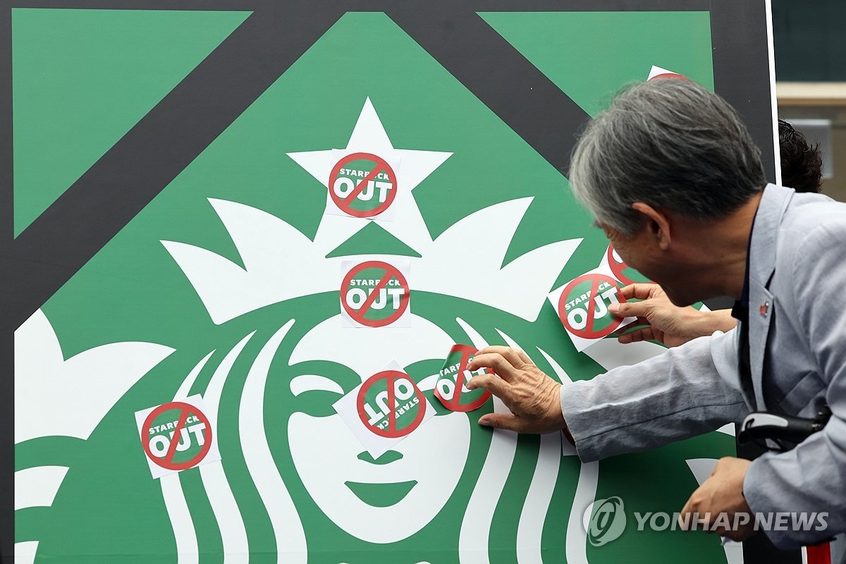카드업계, 스타벅스 '탱크데이' 사태에 당혹