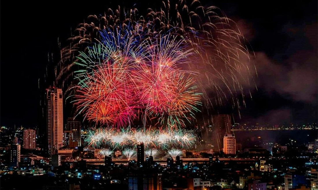 다낭 국제 불꽃축제 2026 개막…10개 팀 참가·관람 정보 공개