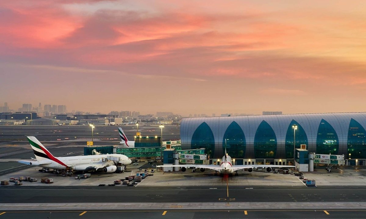두바이, 2032년 세계 최번잡 DXB 공항 폐쇄 결정…초대형 신공항 DWC로 전면 이전