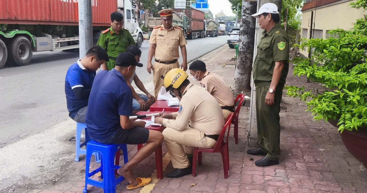 음주단속 적발되자 차도로 뛰어들어 자살 소동…남사이공 교통경찰대 집중 단속