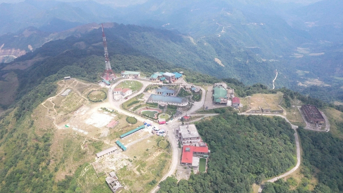 7,300억 동 Mẫu Sơn 관광단지 사업, 완공 2032년으로 연장