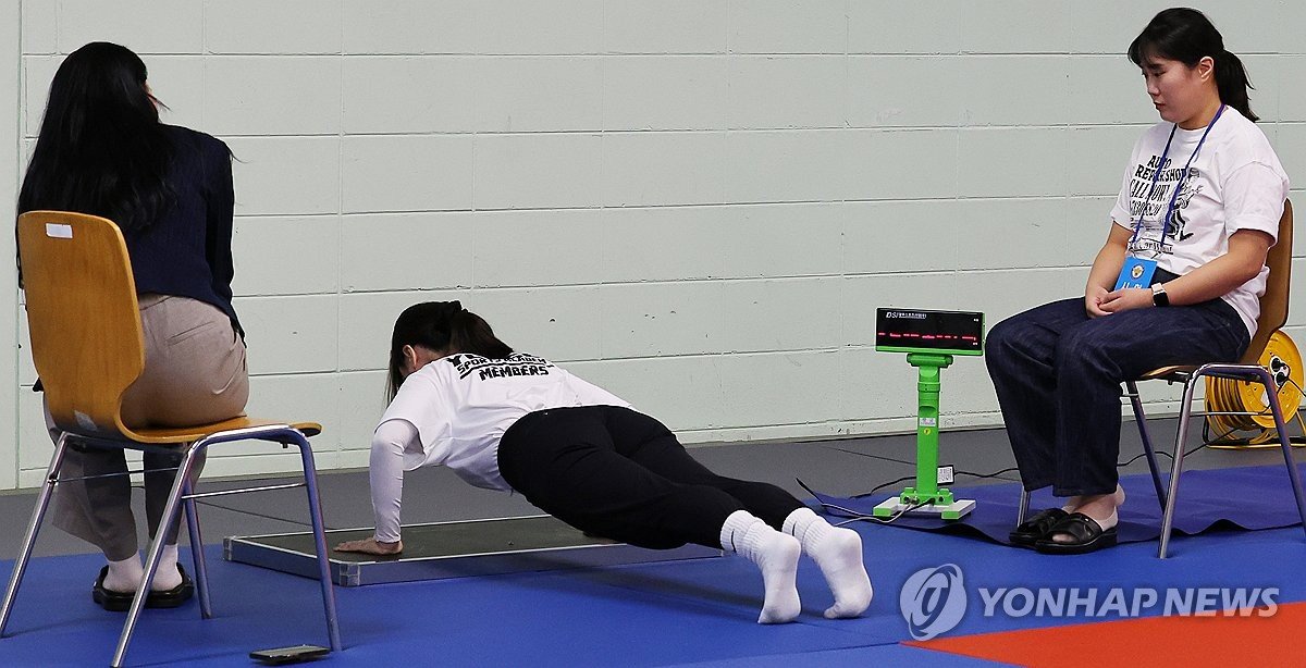 부산 순경 공채 여성 합격자 절반 이상…경찰 내부 갑론을박