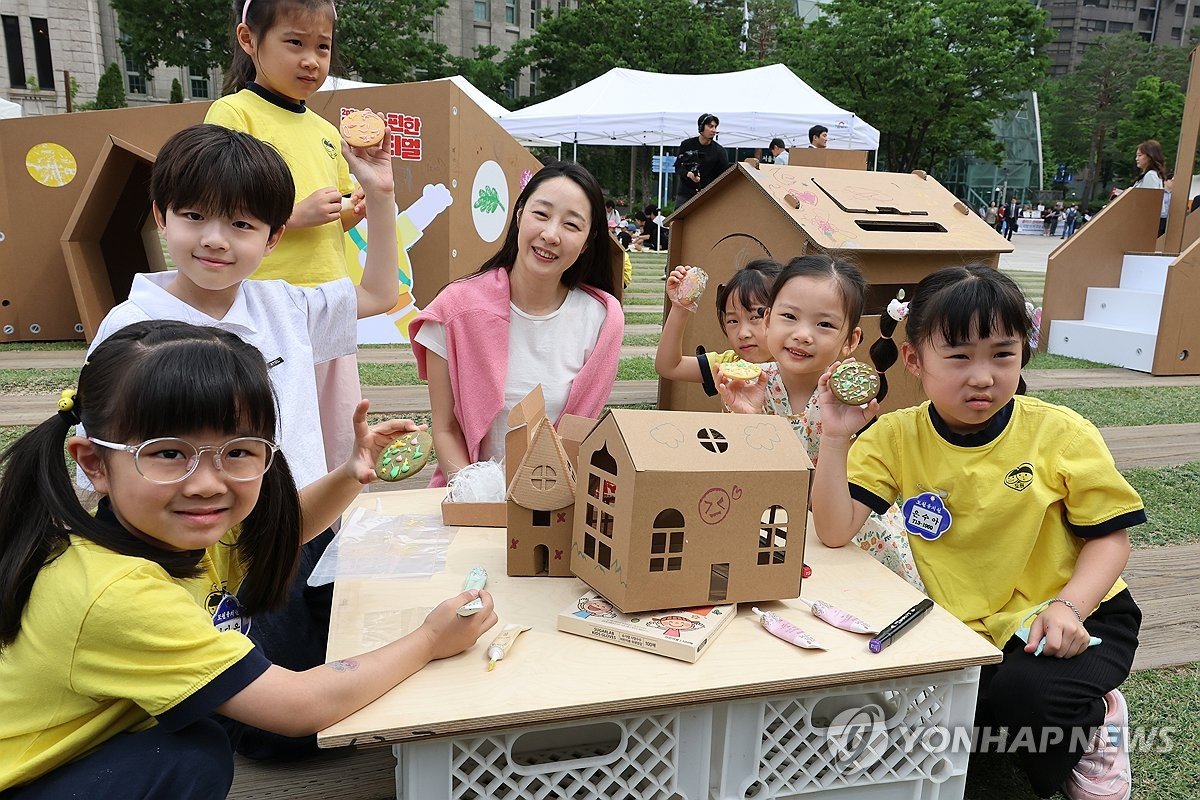 한국서 하반기 부터 달라지는 제도...8월부터 1주일 육아휴직도 가능·철도승차권 2개월 전 예매