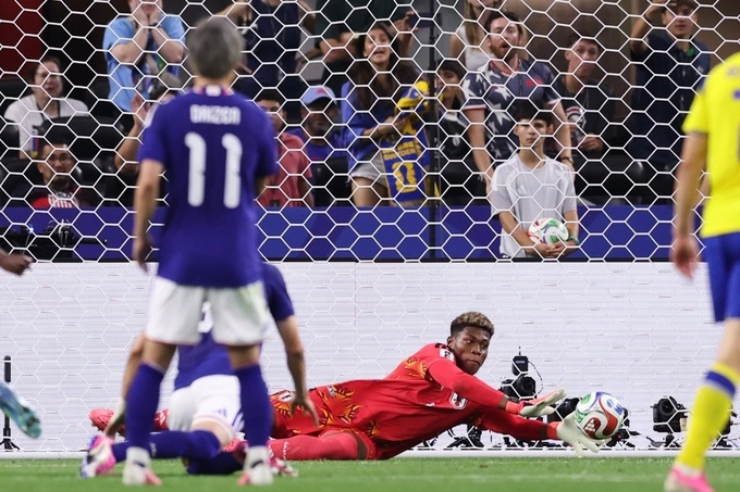 '마에다 선제골 선전' 일본, 스웨덴과 1-1 무승부… F조 2위로 32강서 브라질과 격돌