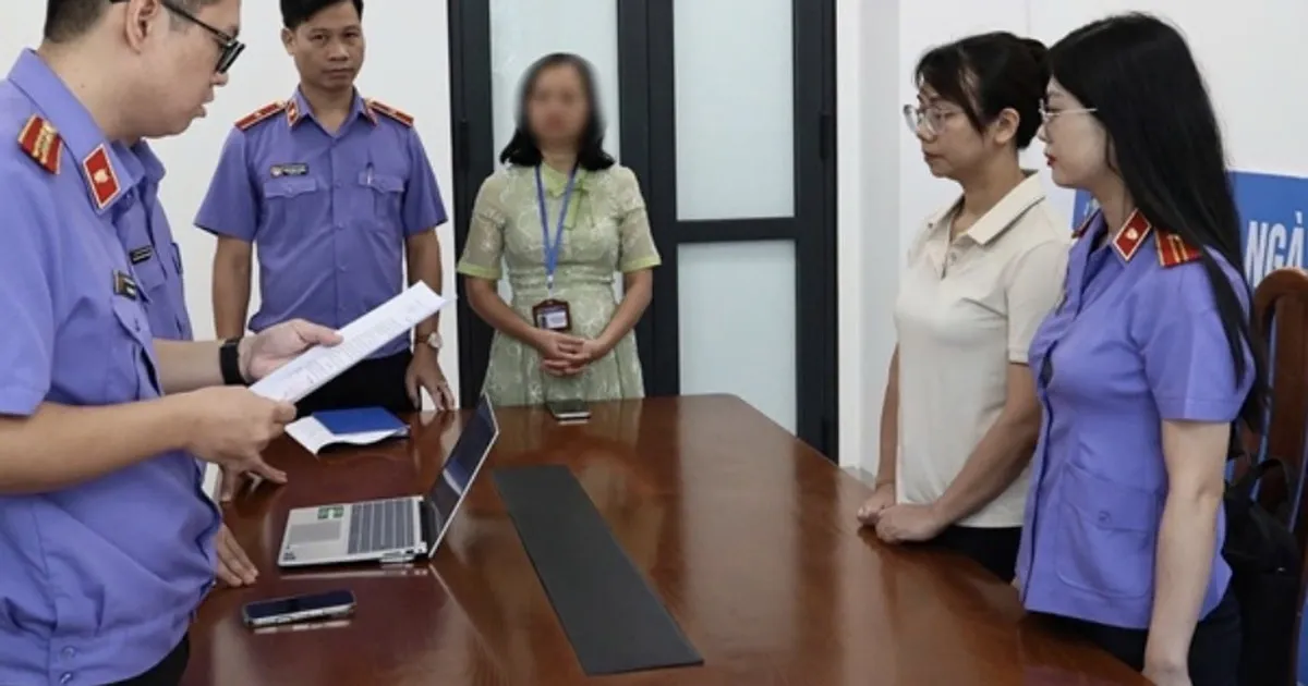 하노이 전직 검사, '도박 판돈 축소' 사건 기록 조작 혐의로 구속