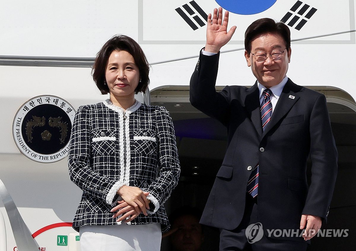 보이스피싱 추적 소탕…이재명 대통령, 카자흐 검거 소식 SNS 공유