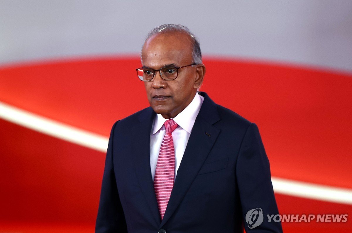싱가포르 법원, 블룸버그에 명예훼손 배상 판결…장관 2명 관련 기사 삭제