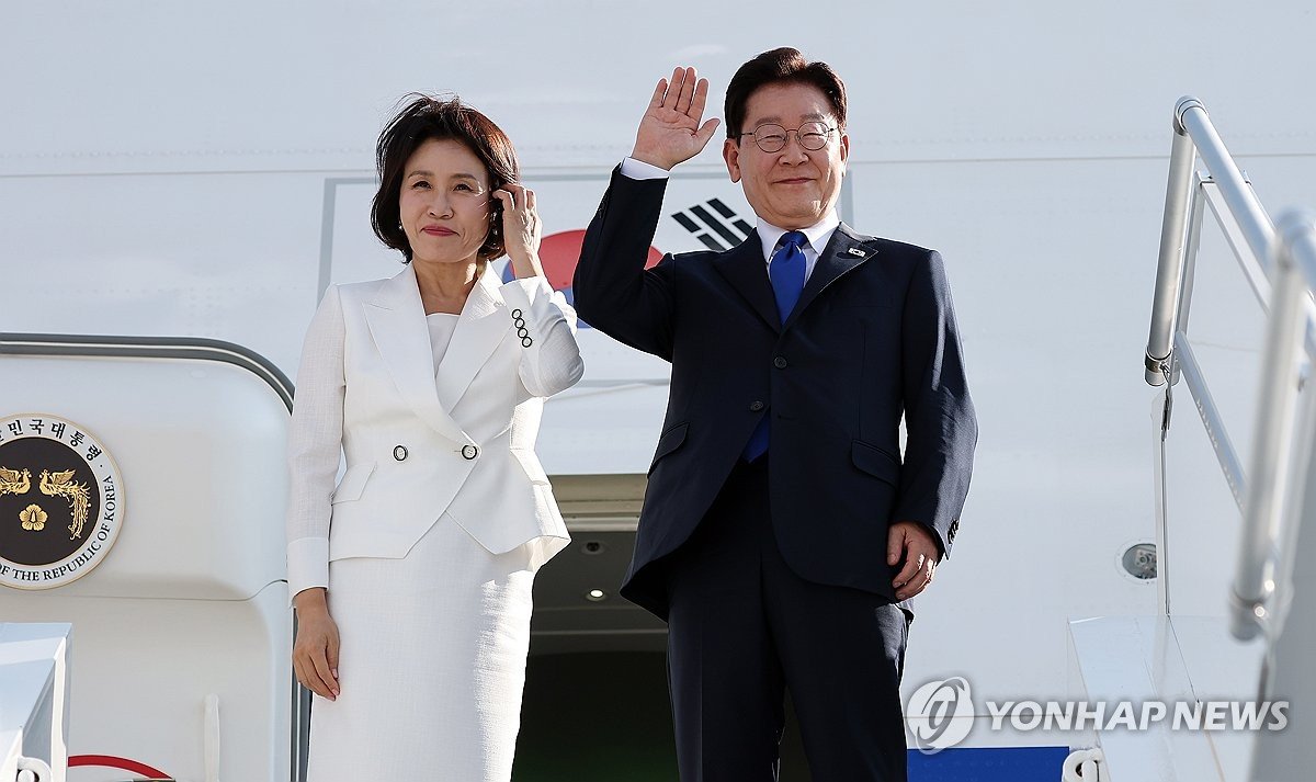 이재명 대통령, 나토 일정 마치고 몽골로…'방산 파트너십 2.0' 제안