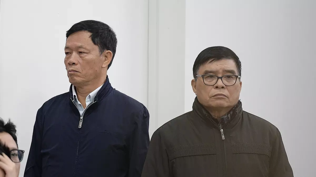 베트남 국방 부지 63㏊ 매각 사건…전직 준장 2명 집행유예
