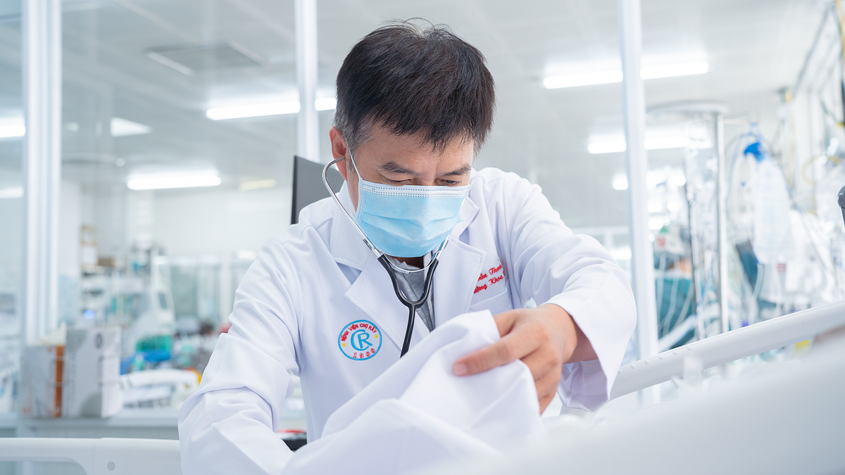 푸꾸옥 보트 전복 사고 최중증 환자 회복세…