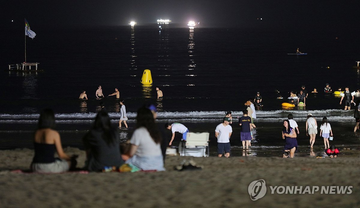제주 열대야 33일째 지속…강우에도 더위 꺾이지 않아