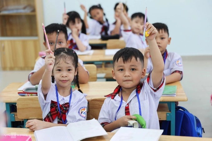 베트남 영어 의무교육, 초등 1학년으로 2년 앞당겨 조기 시행