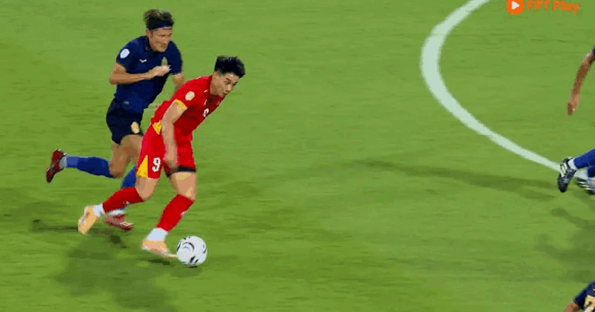 베트남 축구 김상식 감독, 딘박 극찬…'내가 그에게 조언한 것은'