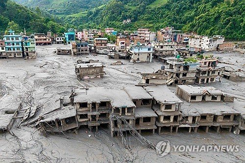 네팔·중국 대홍수 한 달…사망·실종 8천 명, 복구 '막막'