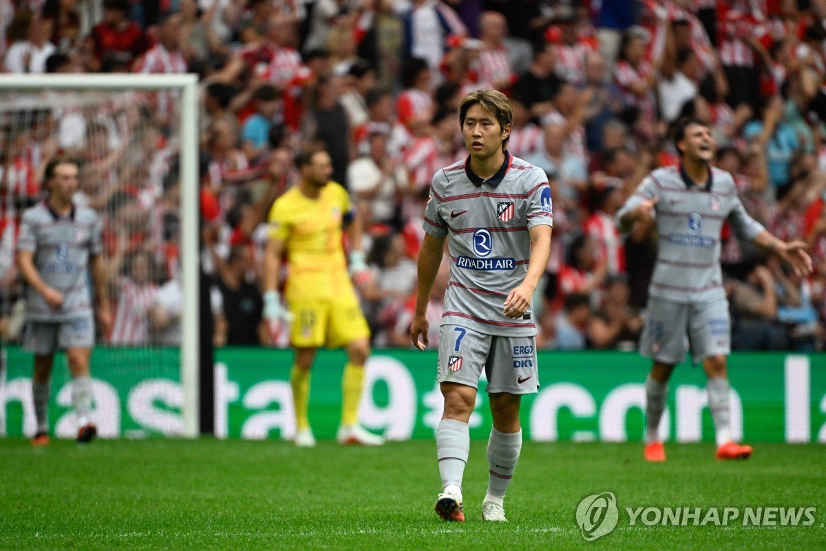 이강인 골대 불운, 아틀레티코 빌바오에 0-3 시즌 첫 패배