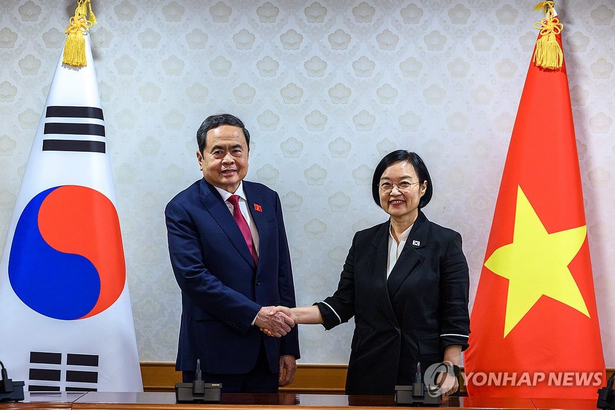 베트남 국회의장 방한…한국 총리·국회의장과 잇단 회담
