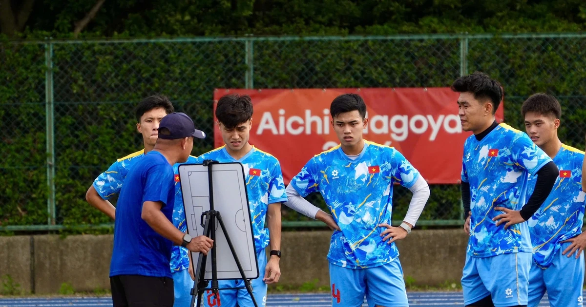 U-23 베트남, 필리핀의 스로인 '비밀 병기' 막을 특별 전술 훈련