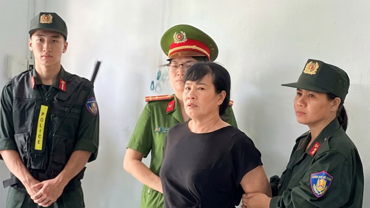 페이스북에 허위 정보 올린 여성, 껀터서 체포