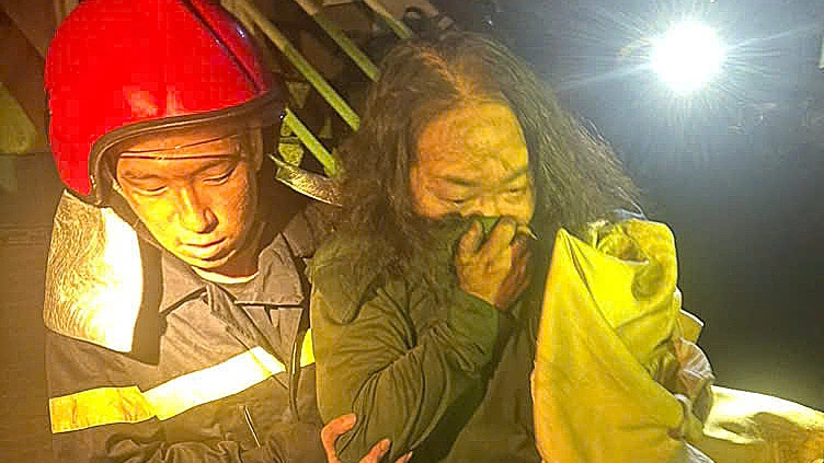 호찌민 호텔서 불로 2명 사망·17명 부상… 투숙객 