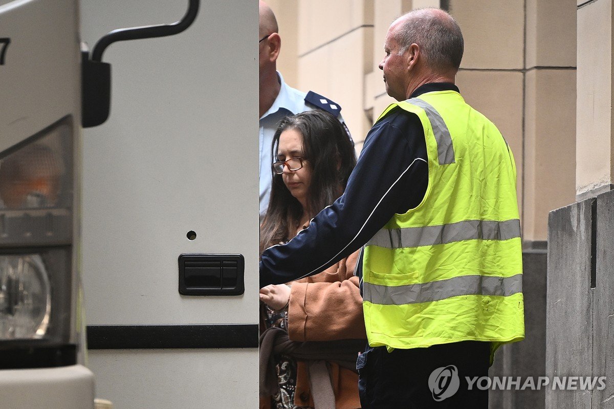 호주 '독버섯 시부모 살인' 피고인, 가석방 없는 종신형