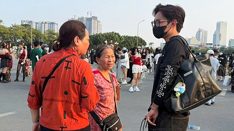빅뱅 콘서트 암표, 수천만 동 호가…팬들 '허탈'