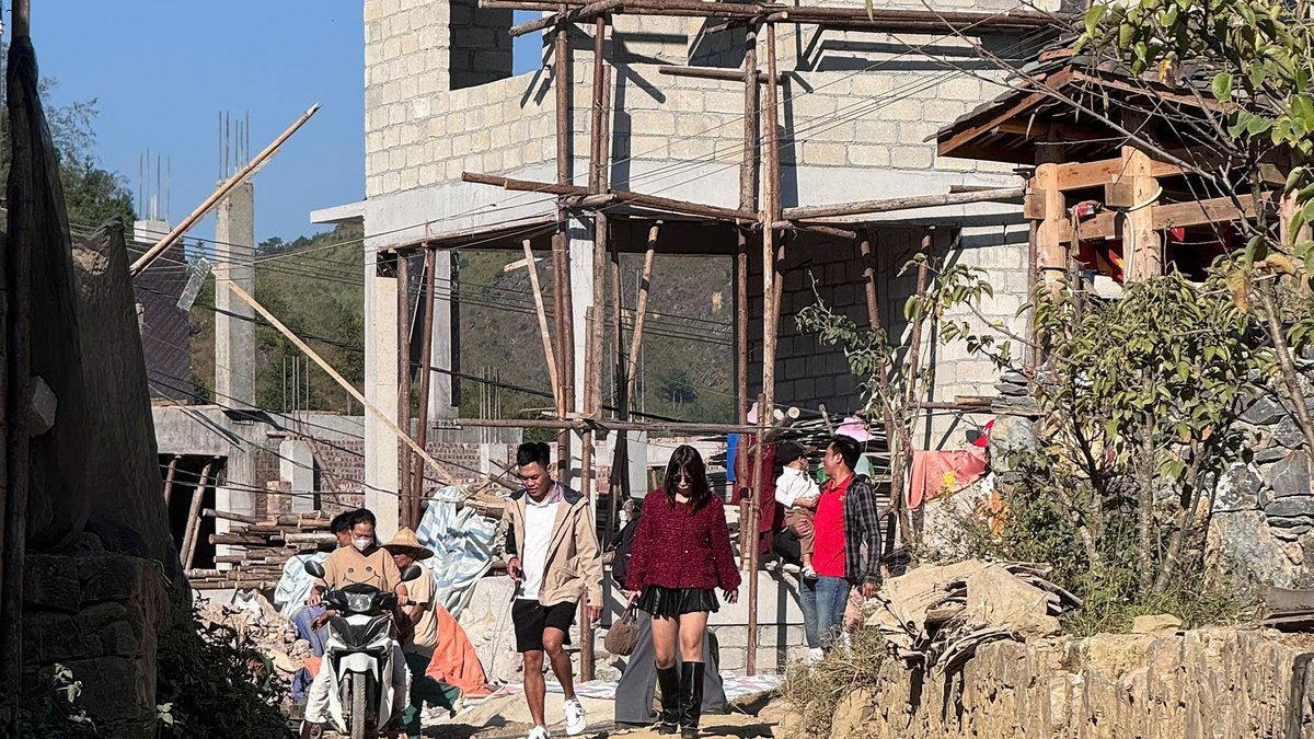 '세계 최우수 관광 마을' 하장성 로로짜이, 메밀꽃 축제 맞춰 공사 전면 중단