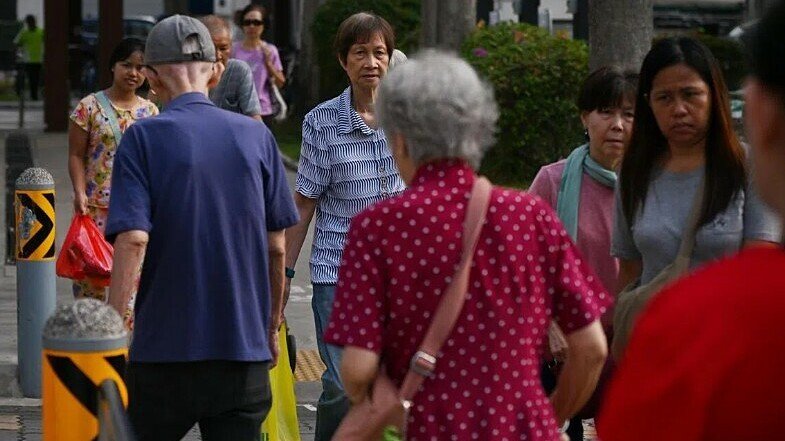싱가포르 '초고령사회' 진입…노동자 3.2명이 노인 1명 부양