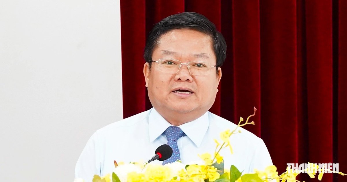 호찌민시 당위, 레반틴을 An Lạc 동 당서기로 전보